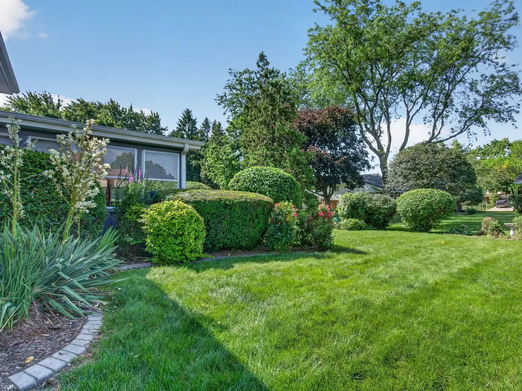 1609 Briarcrest Drive New Lenox IL 60451