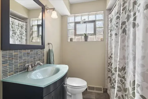 4244 Adeline Drive Oak Lawn IL 60453