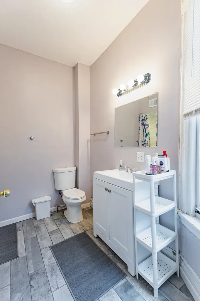 1913 South Troy Street Chicago IL 60623