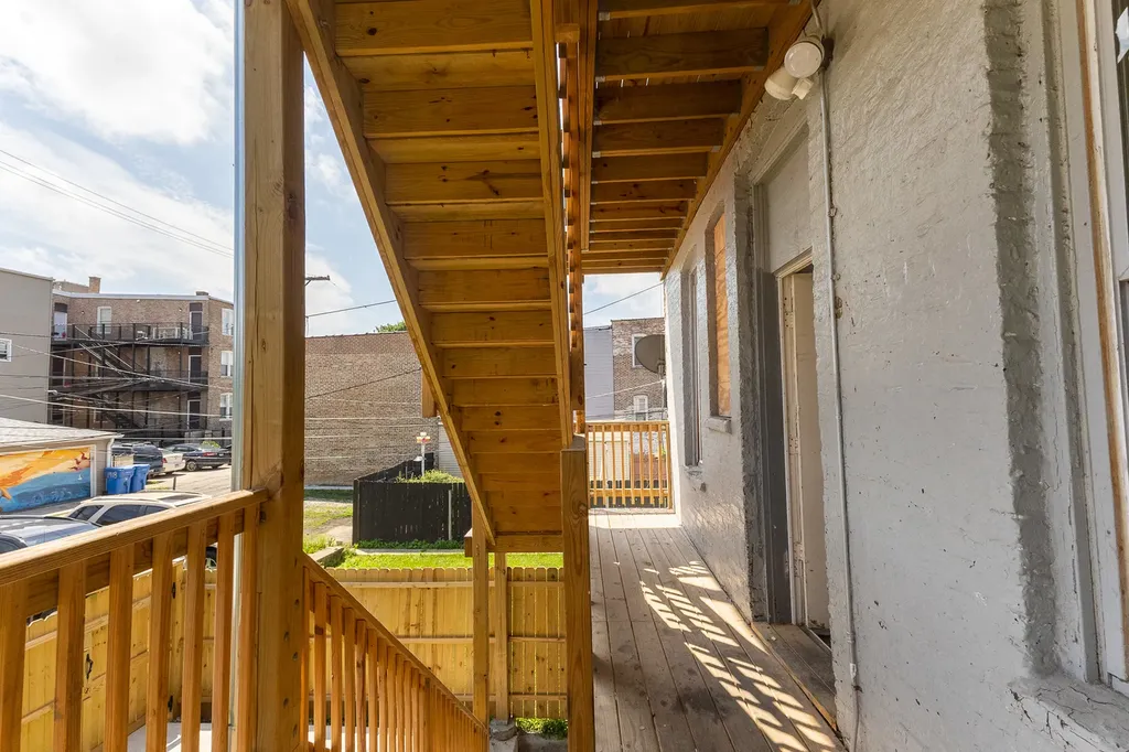 1913 South Troy Street Chicago IL 60623