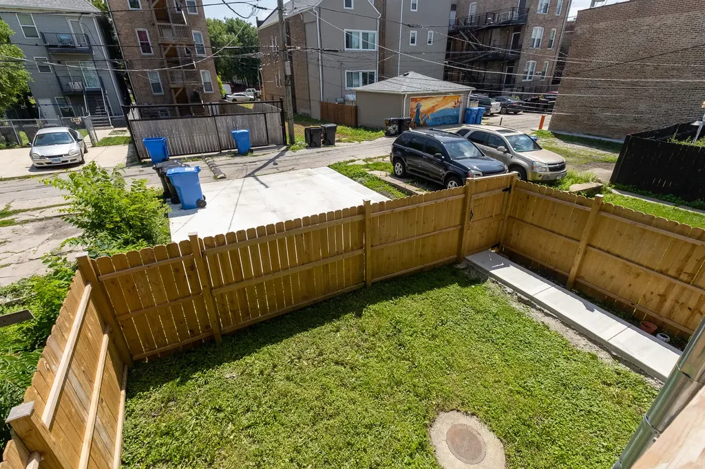 1913 South Troy Street Chicago IL 60623
