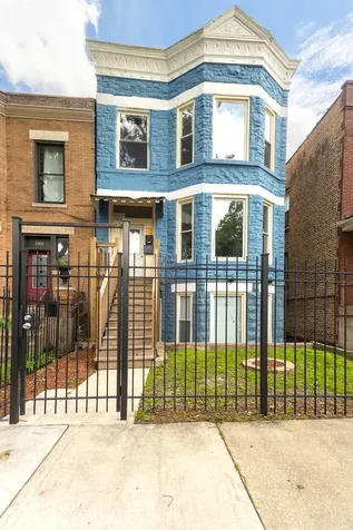 1913 South Troy Street Chicago IL 60623