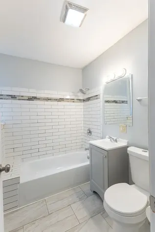 1913 South Troy Street Chicago IL 60623