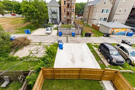 1913 South Troy Street Chicago IL 60623