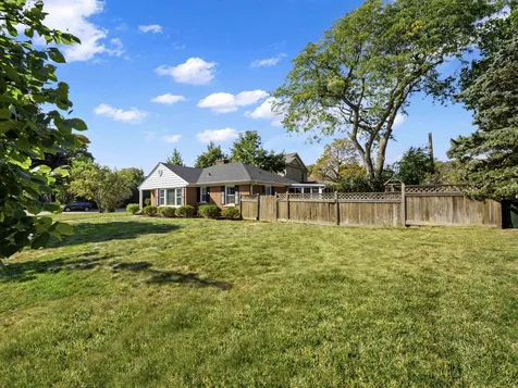 1100 Raleigh Road Glenview IL 60025