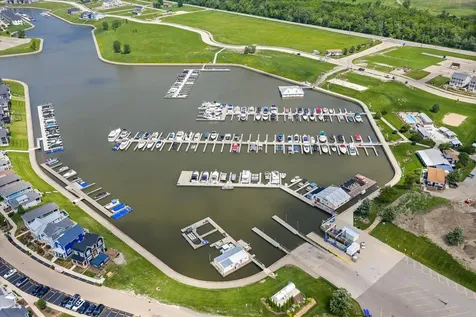 207 Leeward Way Ottawa IL 61350