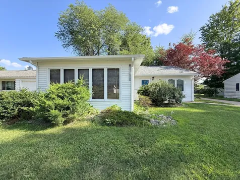 2822 28TH Avenue Rock Island IL 61201