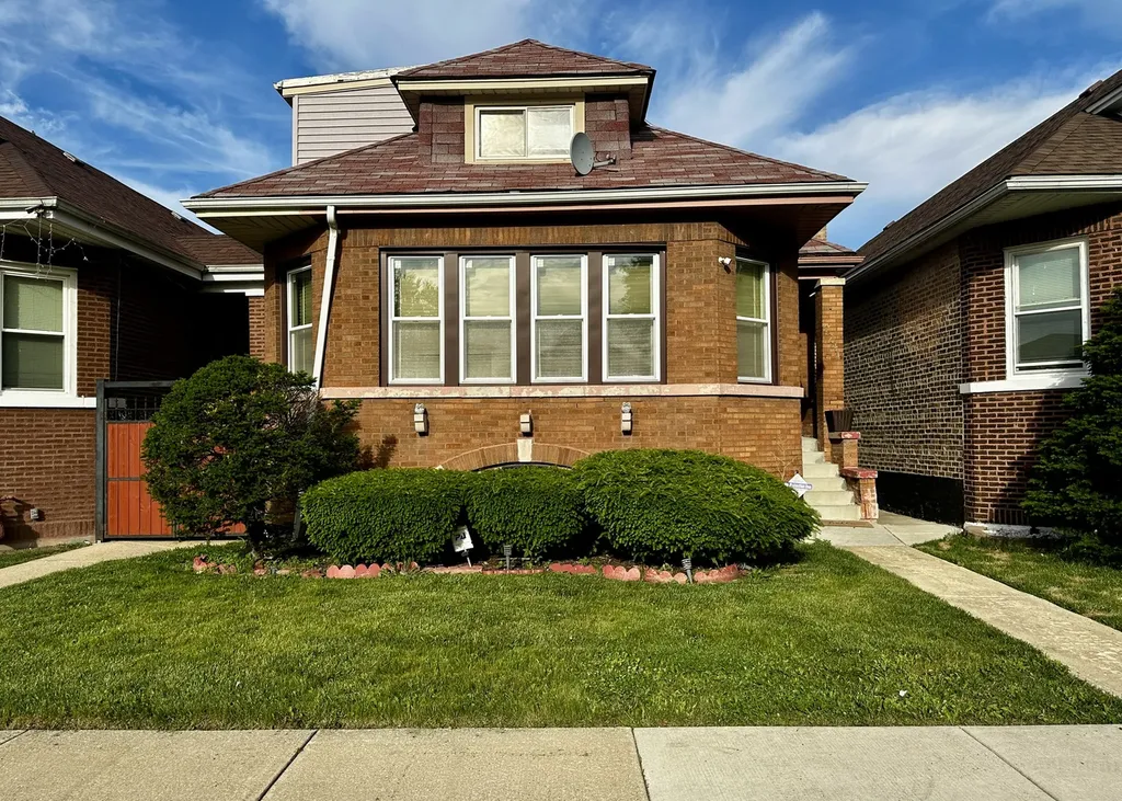 7241 South Talman Avenue Chicago IL 60629