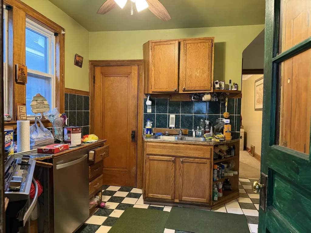 7241 South Talman Avenue Chicago IL 60629