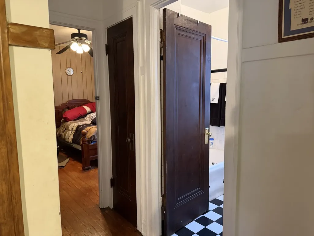 7241 South Talman Avenue Chicago IL 60629