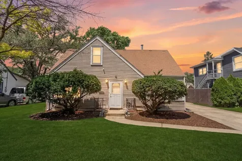 124 Westward Ho Drive Northlake IL 60164