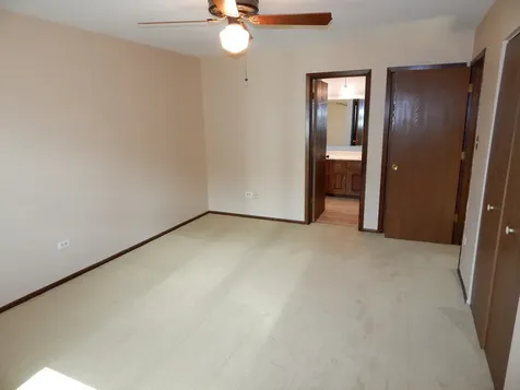 8101 Braeburn Lane Orland Park IL 60462