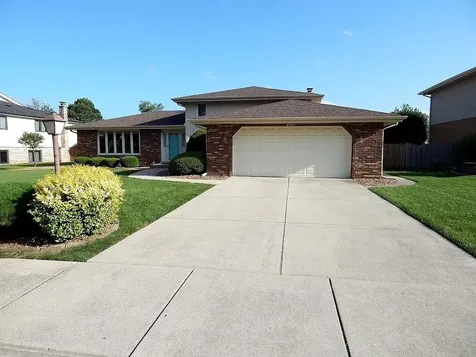 8101 Braeburn Lane Orland Park IL 60462