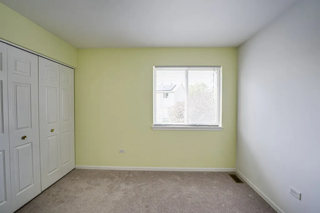 2464 Blue Spruce Lane Aurora IL 60502
