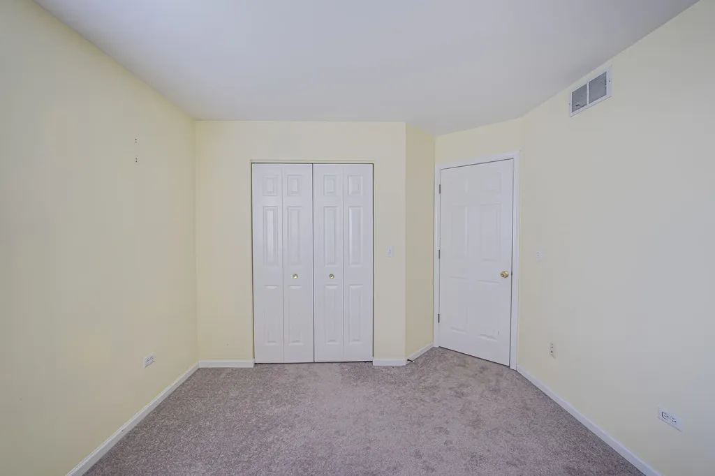 2464 Blue Spruce Lane Aurora IL 60502