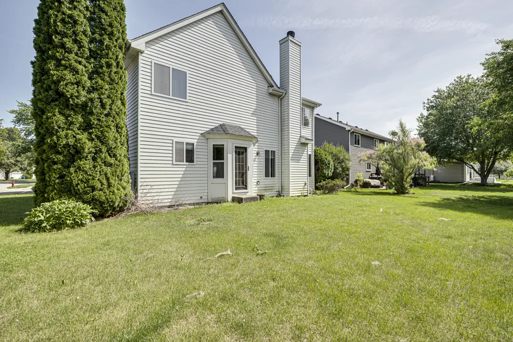 2464 Blue Spruce Lane Aurora IL 60502