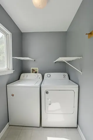 2464 Blue Spruce Lane Aurora IL 60502
