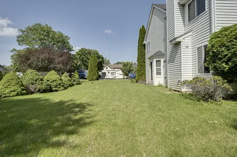 2464 Blue Spruce Lane Aurora IL 60502