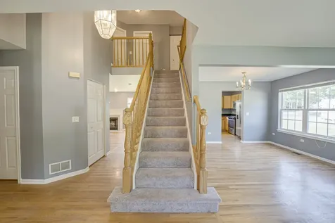 2464 Blue Spruce Lane Aurora IL 60502