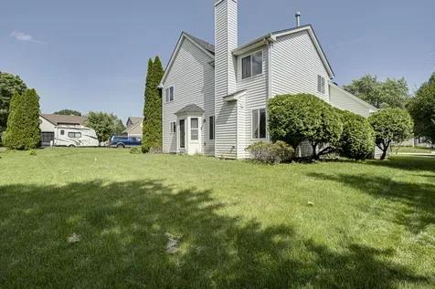 2464 Blue Spruce Lane Aurora IL 60502