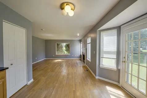 2464 Blue Spruce Lane Aurora IL 60502
