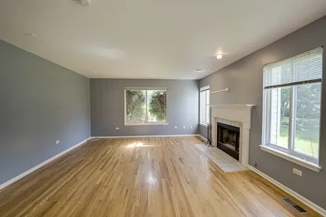2464 Blue Spruce Lane Aurora IL 60502