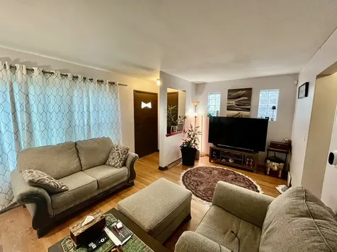 6822 West Higgins Avenue Chicago IL 60656
