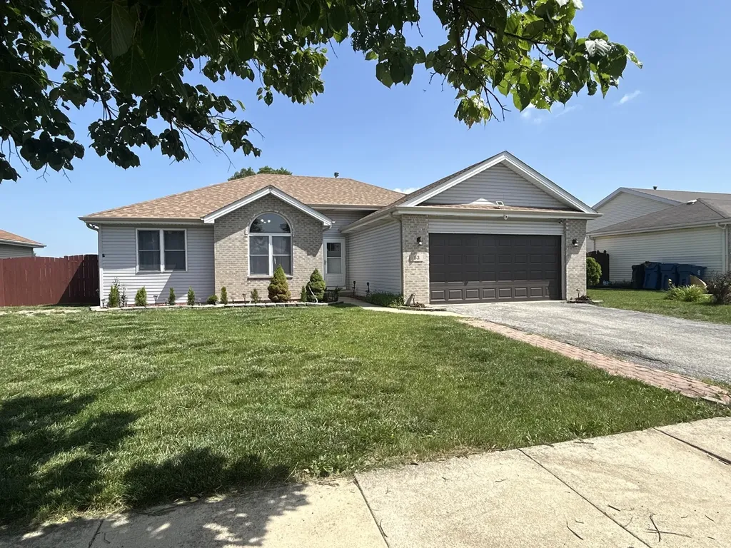 53 Sunrise Court Steger IL 60475