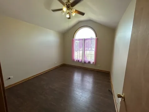 53 Sunrise Court Steger IL 60475