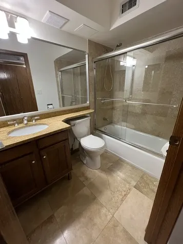 2416 West Foster Avenue Chicago IL 60625