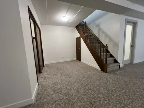 2416 West Foster Avenue Chicago IL 60625