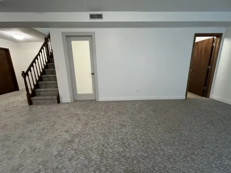 2416 West Foster Avenue Chicago IL 60625