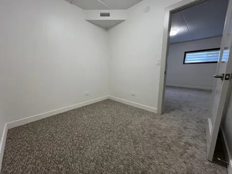 2416 West Foster Avenue Chicago IL 60625