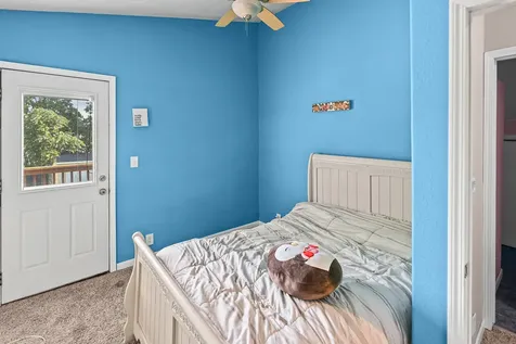 523 East Mitchell Street Salem IL 62881