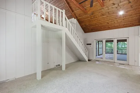 906 34 Avenue Moline IL 61265