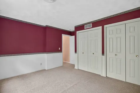 906 34 Avenue Moline IL 61265