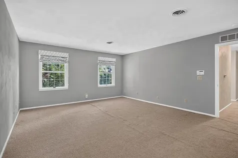 906 34 Avenue Moline IL 61265