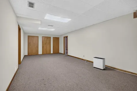 906 34 Avenue Moline IL 61265