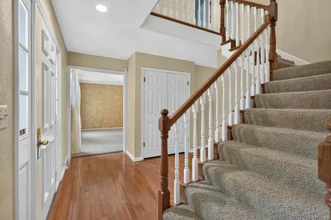 906 34 Avenue Moline IL 61265