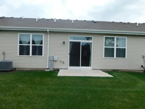 944 Darwin Street North Aurora IL 60542