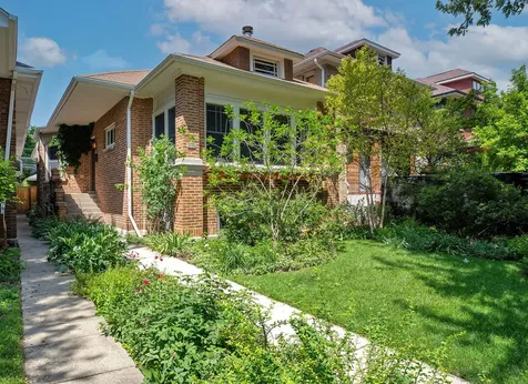 2948 West Wilson Avenue Chicago IL 60625