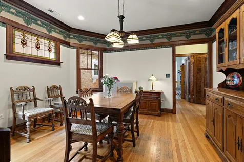 2948 West Wilson Avenue Chicago IL 60625