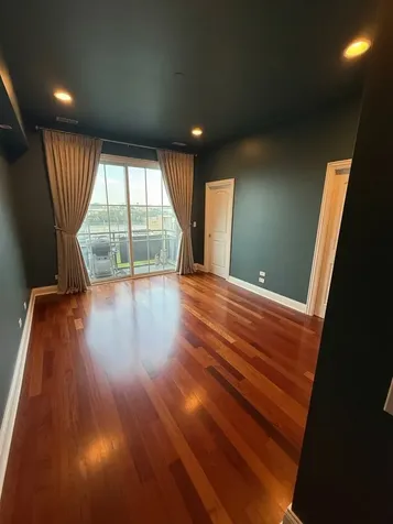 2243 North Lister Avenue Chicago IL 60614