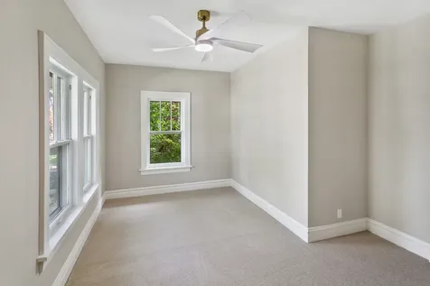 622 Sexton Street Aurora IL 60505