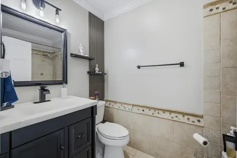 1470 Devonshire Lane Hoffman Estates IL 60169
