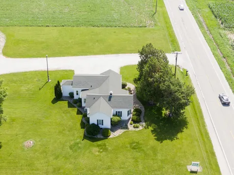 2359 East 5000n Road Bourbonnais IL 60914