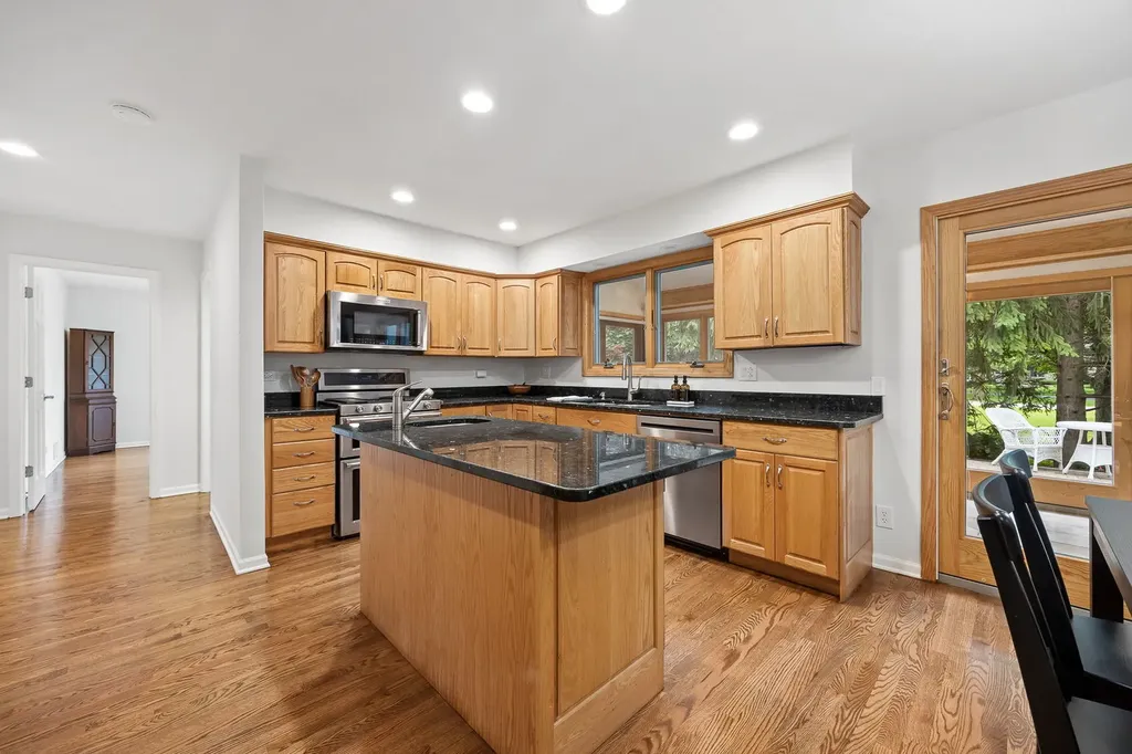 2311 Pepper Tree Court Lisle IL 60532