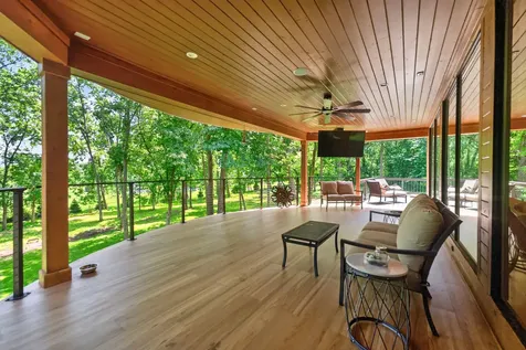 41W438 Barlow Drive St. Charles IL 60175