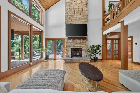 41W438 Barlow Drive St. Charles IL 60175