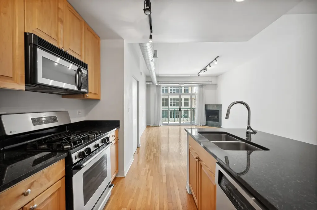920 West Madison Street Chicago IL 60607